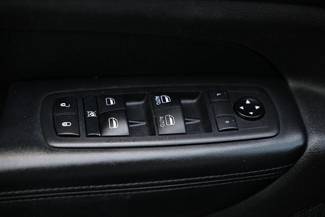 used 2020 Jeep Grand Cherokee car, priced at $23,990