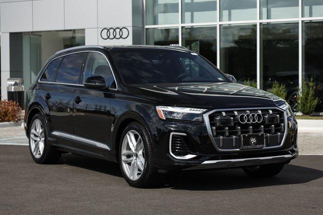 new 2025 Audi Q7 car, priced at $75,549