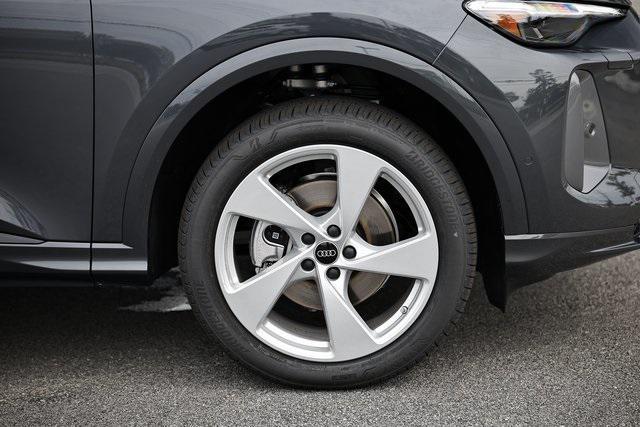 new 2025 Audi Q5 car, priced at $58,277