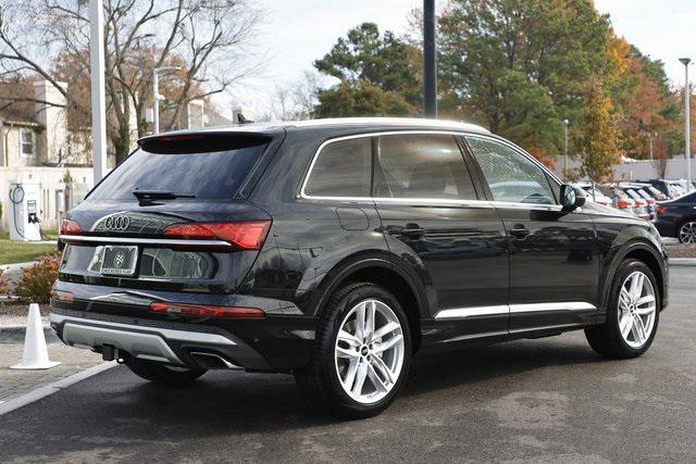 new 2025 Audi Q7 car, priced at $69,837