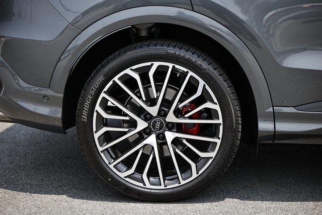 new 2025 Audi SQ5 car, priced at $70,765