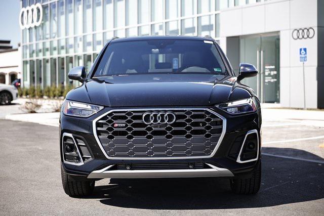 new 2025 Audi SQ5 car, priced at $64,402