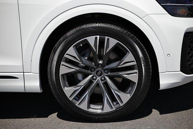 new 2025 Audi Q8 car, priced at $82,682