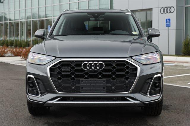 new 2025 Audi Q5 car, priced at $52,912