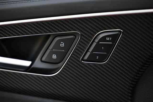 new 2026 Audi Q7 car, priced at $85,995