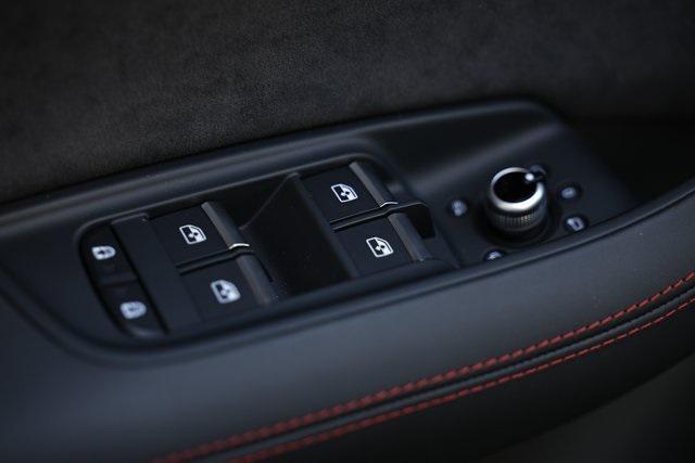 new 2026 Audi Q7 car, priced at $85,995