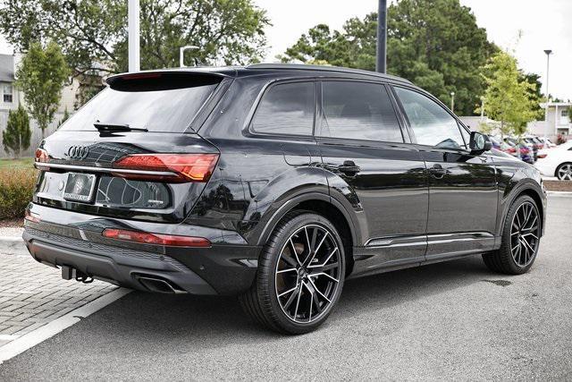 new 2025 Audi Q7 car, priced at $85,522