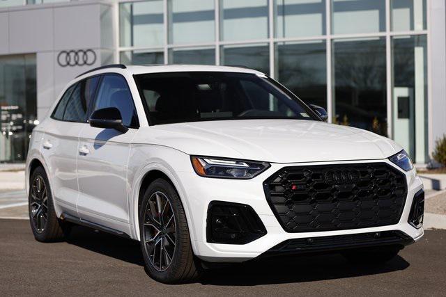 new 2025 Audi SQ5 car, priced at $65,539