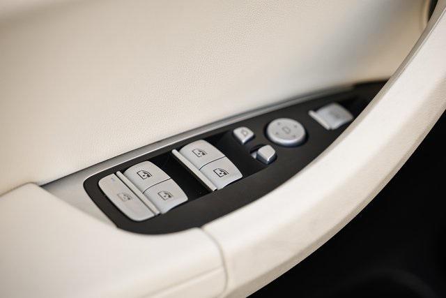 used 2023 BMW X3 car, priced at $50,917