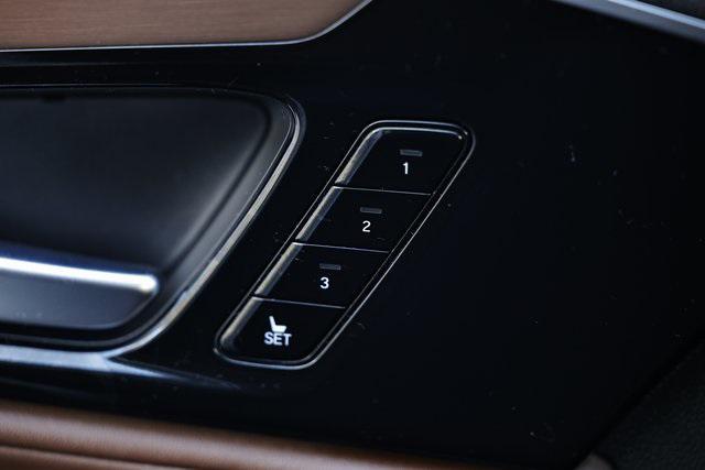 used 2022 Acura MDX car, priced at $35,690