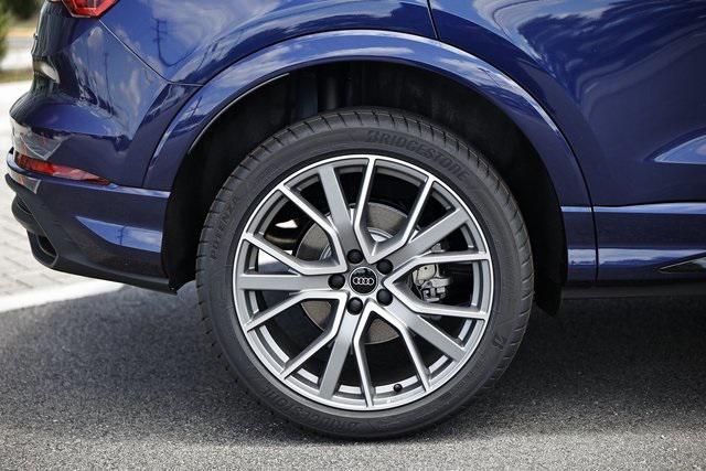 new 2025 Audi Q3 car, priced at $46,087