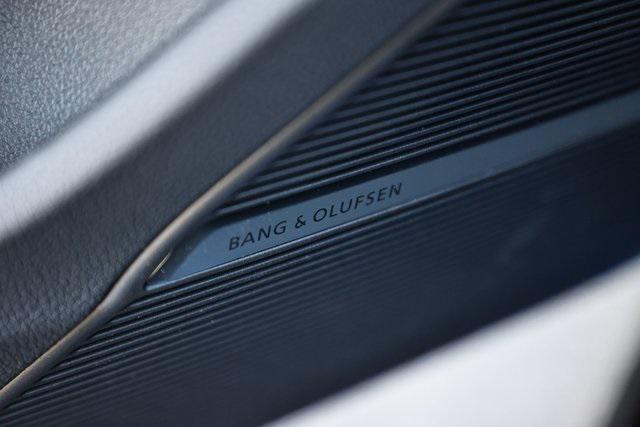 new 2025 Audi Q7 car, priced at $68,997