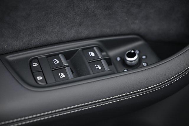 new 2025 Audi SQ7 car, priced at $96,257