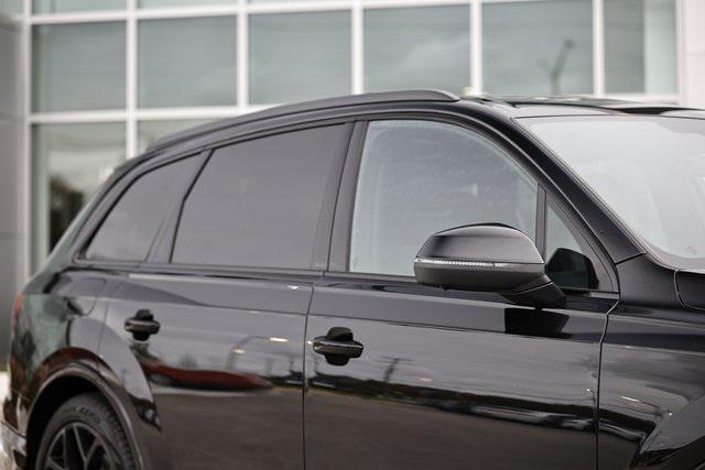 new 2025 Audi SQ7 car, priced at $96,257