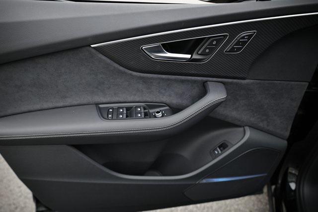 new 2025 Audi SQ7 car, priced at $96,257