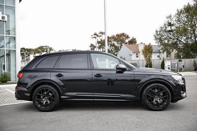 new 2025 Audi SQ7 car, priced at $96,257