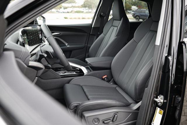 new 2025 Audi Q5 Sportback car, priced at $61,552