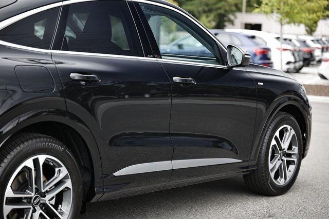 new 2025 Audi Q5 Sportback car, priced at $61,552