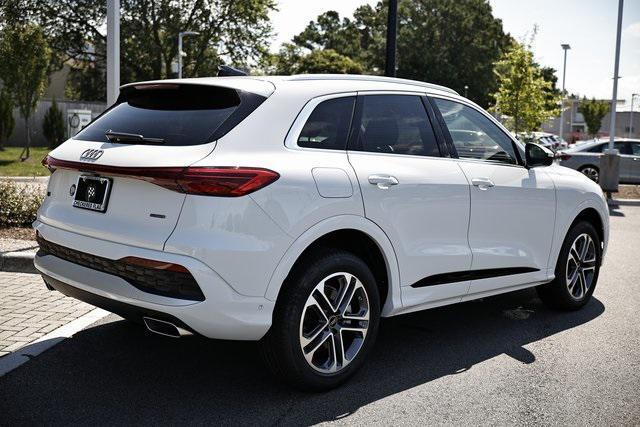 new 2025 Audi Q5 car, priced at $54,275