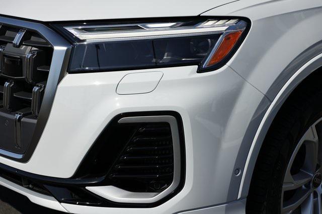 used 2025 Audi Q7 car, priced at $61,690