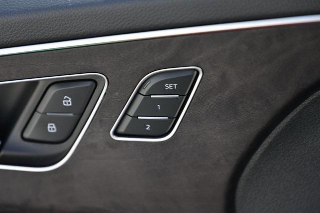 used 2025 Audi Q7 car, priced at $61,690