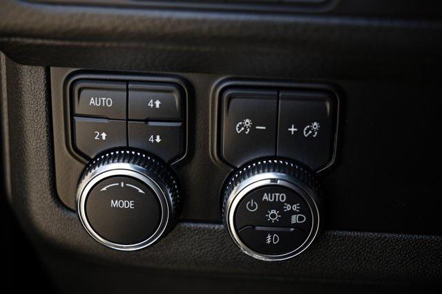 used 2024 GMC Yukon car, priced at $67,990