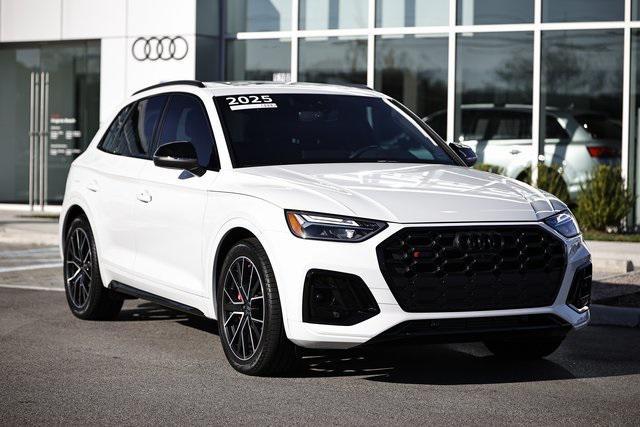 used 2025 Audi SQ5 car, priced at $59,990