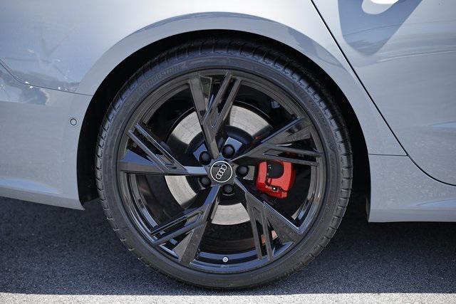 new 2025 Audi S7 car, priced at $109,640
