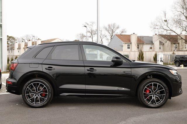 new 2025 Audi SQ5 car, priced at $63,227