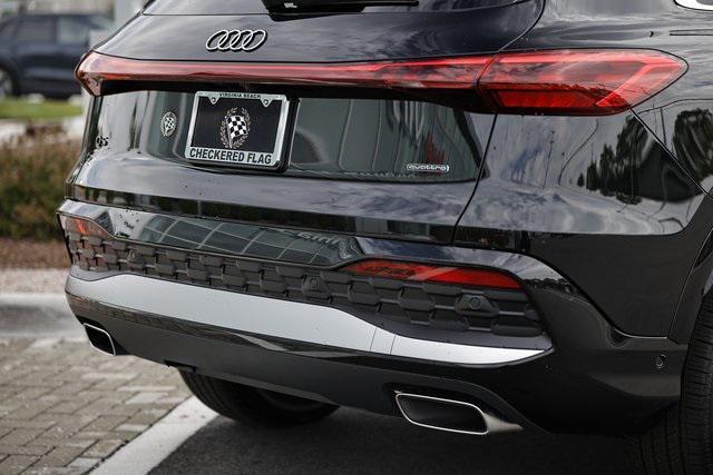 new 2025 Audi Q5 car, priced at $54,275