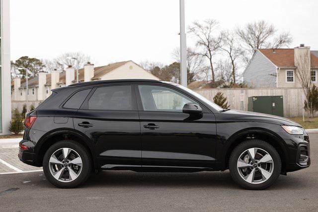 new 2025 Audi Q5 car, priced at $46,049