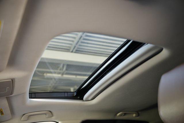 used 2020 Acura MDX car, priced at $26,062