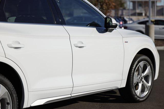 new 2025 Audi Q5 car, priced at $53,837