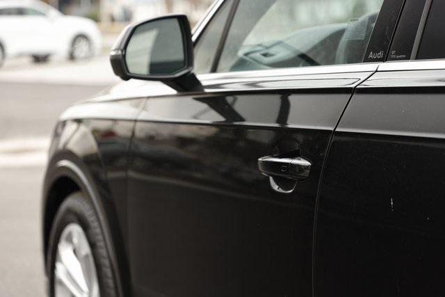 used 2025 Audi Q7 car, priced at $68,690