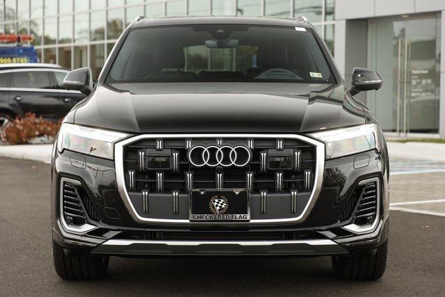 used 2025 Audi Q7 car, priced at $68,690