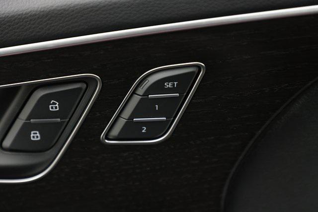 used 2025 Audi Q7 car, priced at $68,690