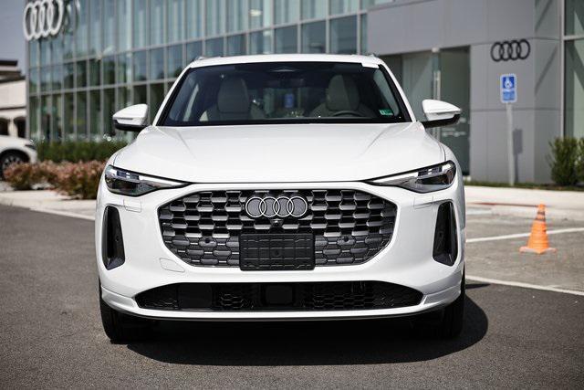 new 2025 Audi Q5 car, priced at $60,487