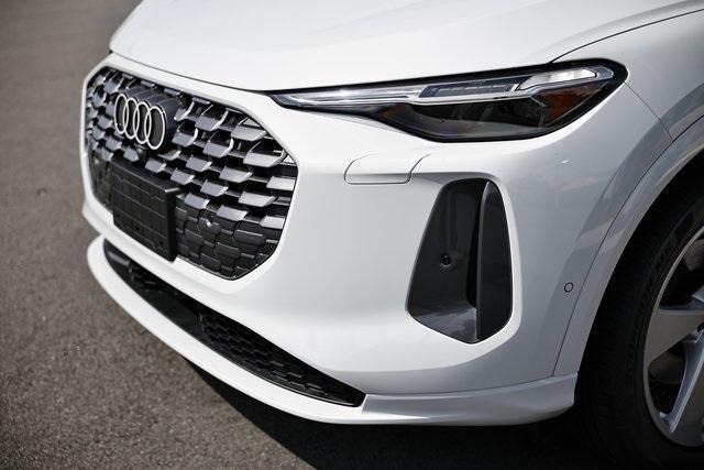 new 2025 Audi Q5 car, priced at $60,487