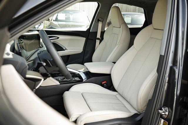 new 2025 Audi Q5 Sportback car, priced at $59,402