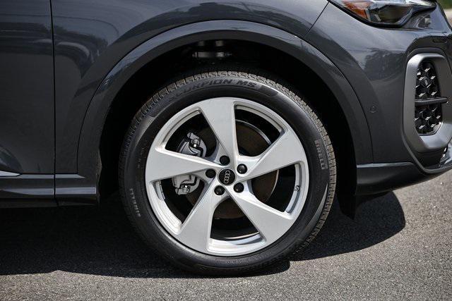 new 2025 Audi Q5 Sportback car, priced at $59,402