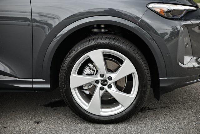 new 2025 Audi Q5 car, priced at $57,249