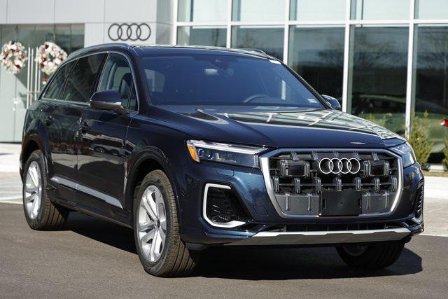 new 2025 Audi Q7 car, priced at $71,750