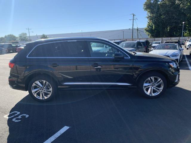 used 2022 Audi Q7 car, priced at $37,251