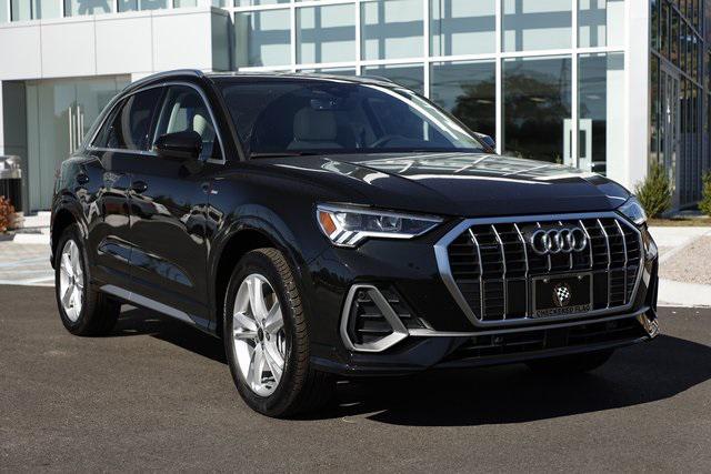 new 2024 Audi Q3 car, priced at $40,977