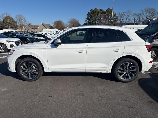 used 2024 Audi Q5 car, priced at $45,300