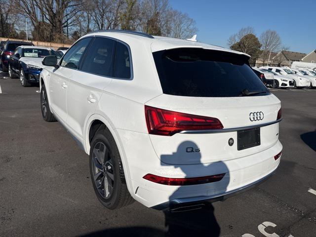 used 2024 Audi Q5 car, priced at $45,300