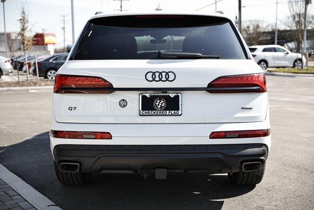 new 2025 Audi Q7 car, priced at $84,400