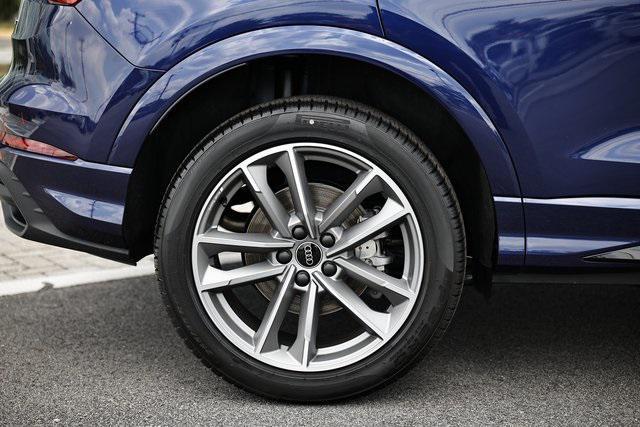 new 2025 Audi Q3 car, priced at $42,197