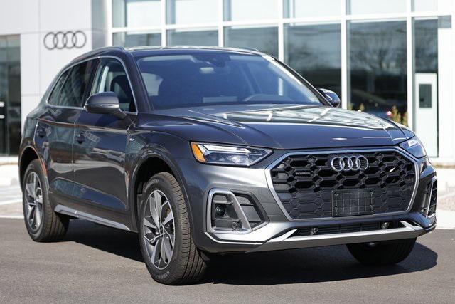 new 2025 Audi Q5 car, priced at $46,187