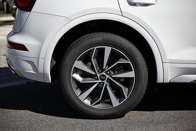 used 2024 Audi Q5 car, priced at $31,690